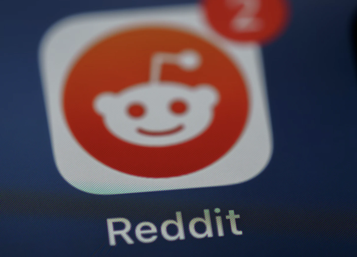 רדיט משיקה "תשובות רדיט" מופעלות באמצעות AI
